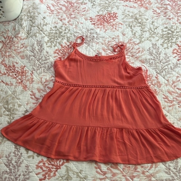 Paper Crane spaghetti straped top. Peach colored. Has 2 lines of circle cutouts - Picture 12 of 12